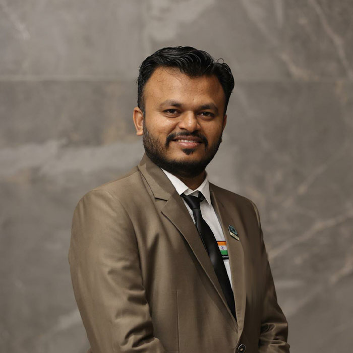 Mr. Ravi Vadodariya